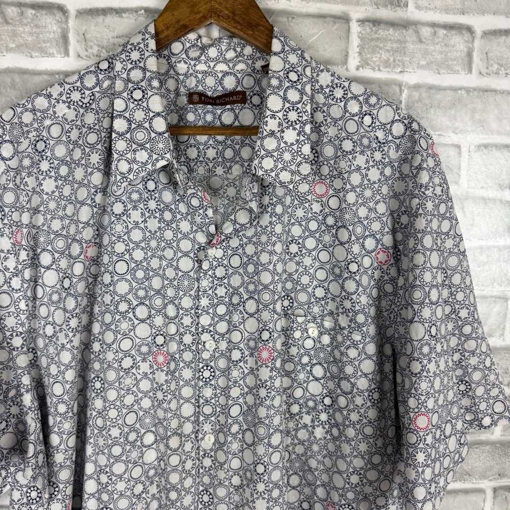 Tori Richard Men 3XLT Cotton Lawn Geometric Medallion Print Shirt Made in Hawaii
